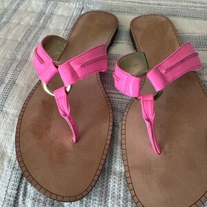 Lilly Pulitzer Vibrant Pink Sandals